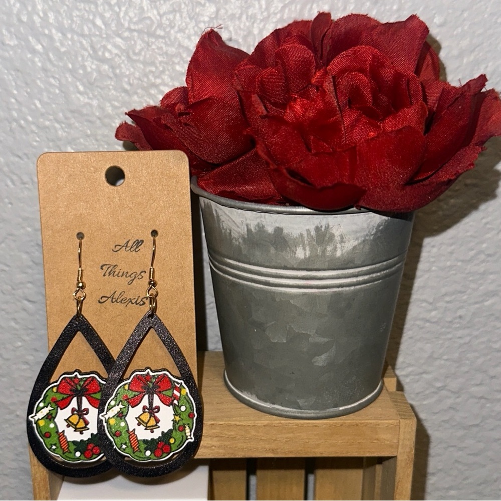 Wooden Christmas Wreath Earrings